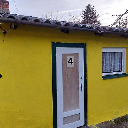 Prague Retro Challenge And Garden Praga Exterior foto